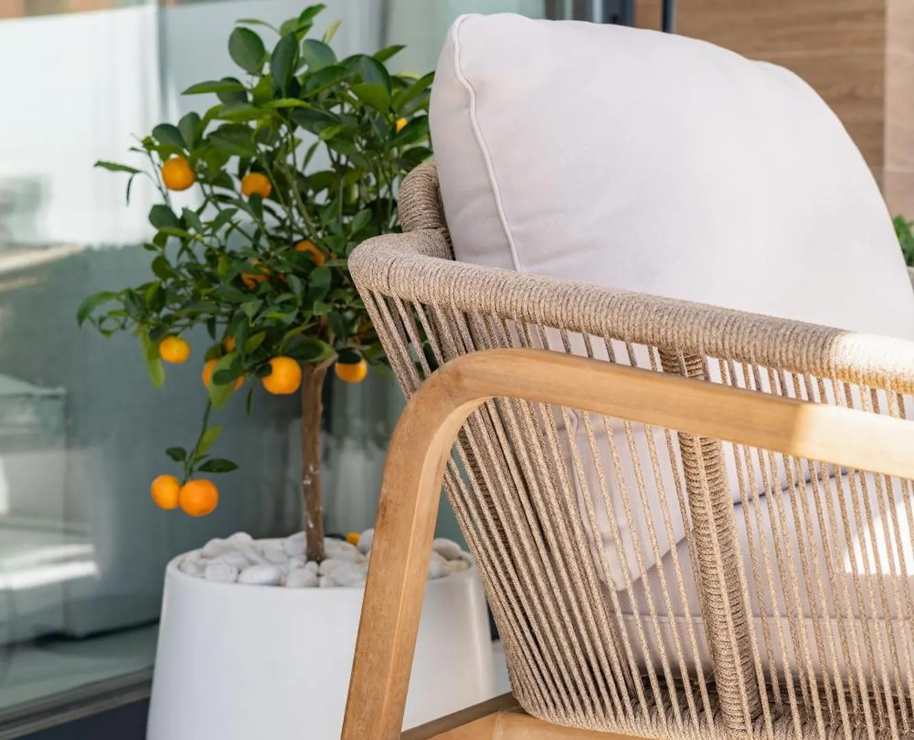Apartamento Marbella Dunes Penthouse - Brand New, Splendid Rooftop, Pool & Sea View